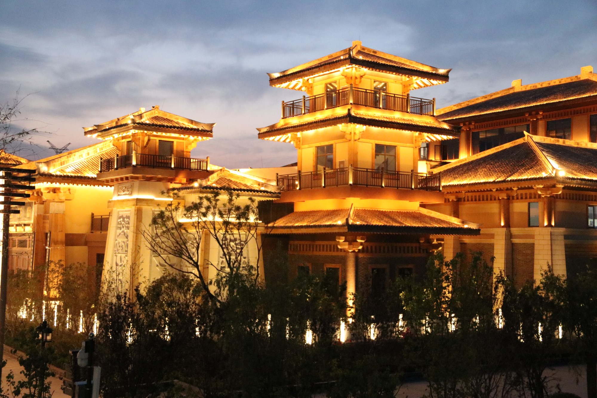 LED洗墻燈旅游景色外墻燈光的首選，那么它究竟有哪些好處？